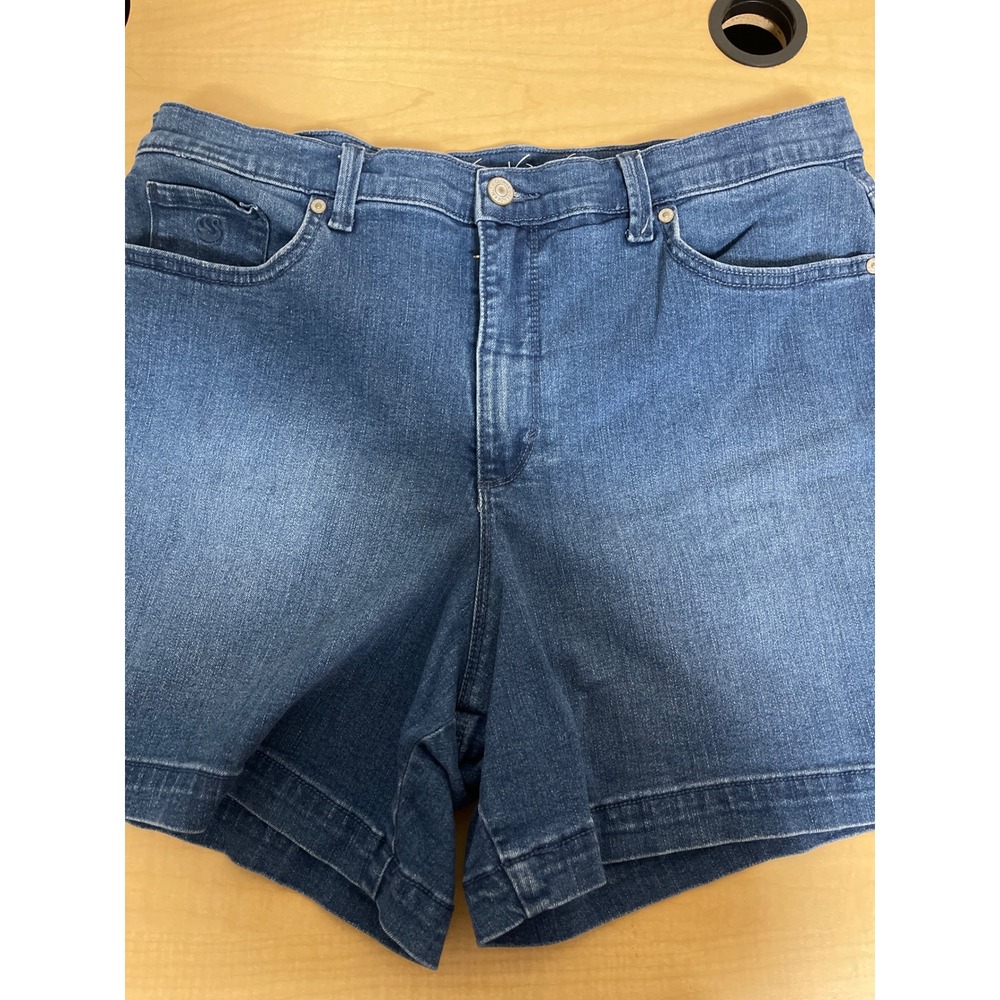 Gloria Vanderbilt Amanda Denim Shorts Womens 16P Petite Slimming Medium Wash